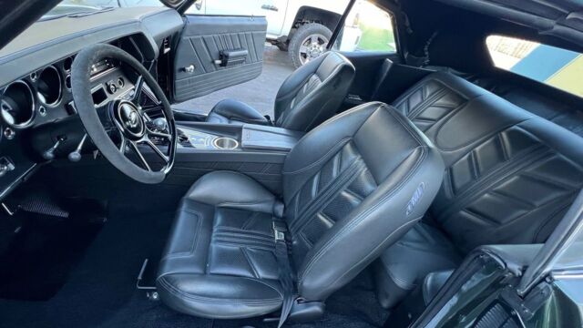 5f9cb2_e24d68a02493420dba12b158c31f6b8e~mv2 Large.jpeg 5f9cb2_e24d68a02493420dba12b158c31f6b8e~mv2 Large.jpeg